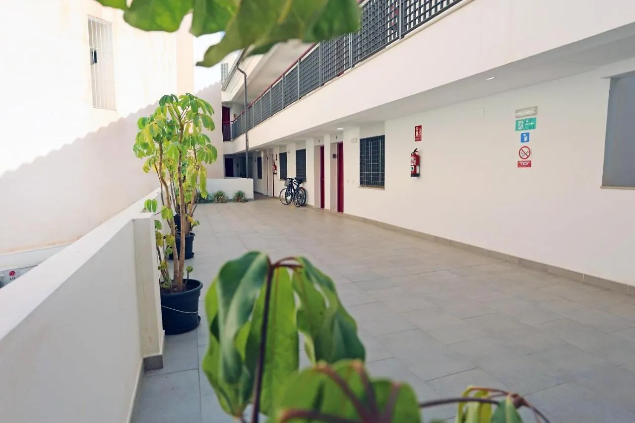 Casa Fenicia - Cosy Apartment With Free Private Parking Málaga
