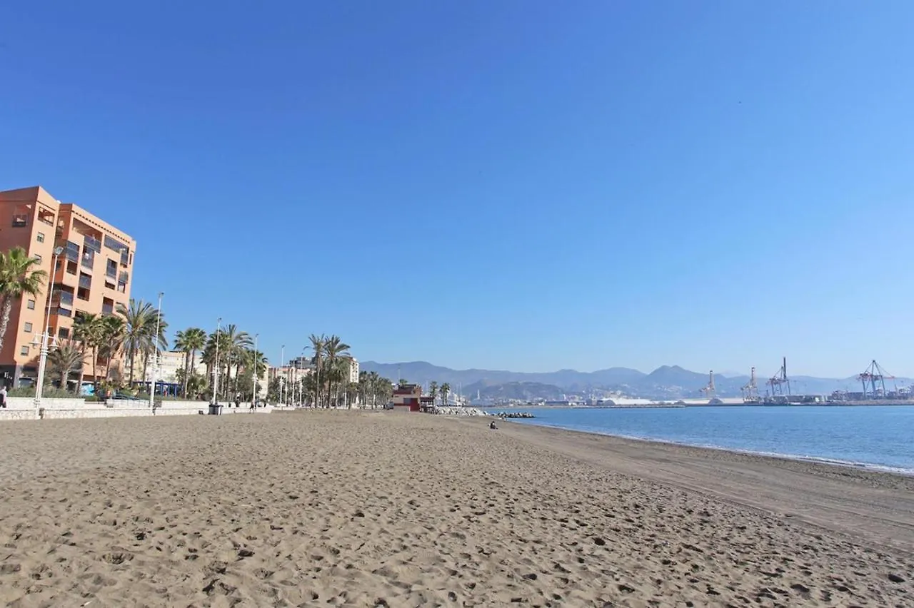Casa Fenicia - Cosy Apartment With Free Private Parking Málaga 0*,  Spagna